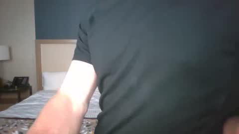 Snapshot of misterwadebreedlove chatting on October 14, 4:24 am misterwadebreedlove online show from October 14, 4:24 am