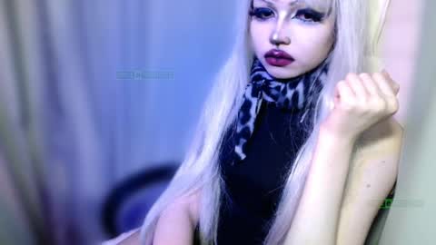mistr_daria_femdom online show from May 6, 8:58 pm