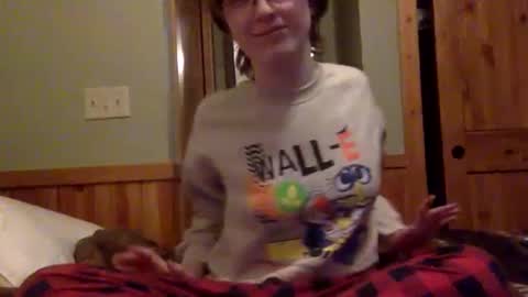 Snapshot of mistress_callie chatting on June 5, 8:58 pm Lassie Cassie online show from June 5, 8:58 pm