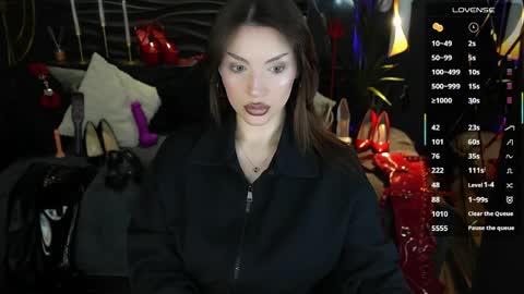 Snapshot of mistress_darsy chatting on April 2, 1:53 pm Darsy online show from April 2, 1:53 pm