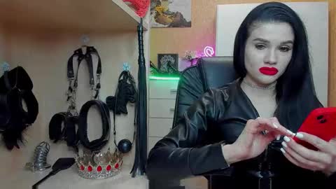 Mistress Kristi online show from January 18, 10:13 pm