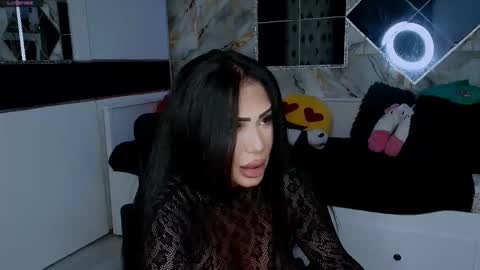 Snapshot of mistress_meryem chatting on September 12, 11:15 pm mistress_meryem online show from September 12, 11:15 pm