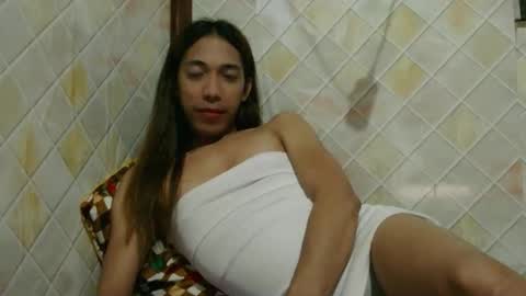 Snapshot of mistress_mitch chatting on May 6, 12:21 pm Mistress Mitch online show from May 6, 12:21 pm
