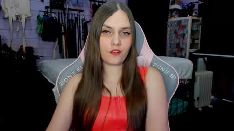 Snapshot of mistress_priest chatting on March 1, 6:21 pm Dirty Priest and Ivi online show from March 1, 6:21 pm