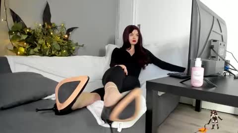 MistressSuccubus online show from March 21, 5:23 am