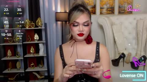 mistressathenna online show from June 17, 12:07 pm