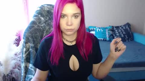 Miss Bailey online show from November 9, 9:40 am