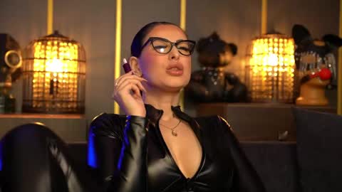 Mistress Kelly online show from March 30, 11:17 pm