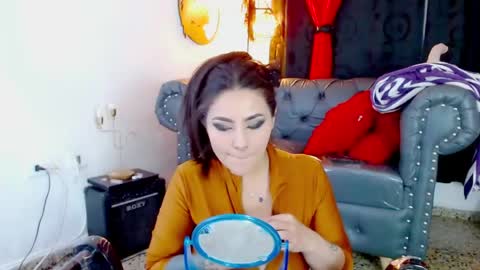 Mistresslombana online show from May 22, 5:47 am