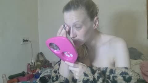 Snapshot of mistressmilly32 chatting on April 26, 8:12 am mistressmilly32 online show from April 26, 8:12 am