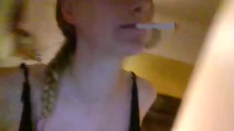 Snapshot of mistressmilly32 chatting on May 10, 9:31 pm mistressmilly32 online show from May 10, 9:31 pm