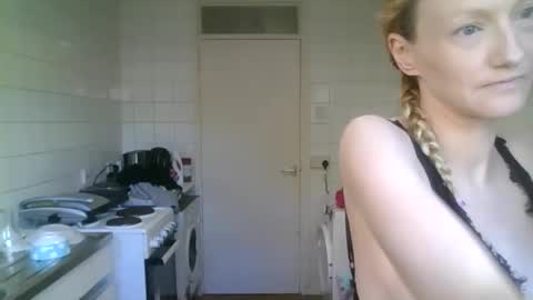 Snapshot of mistressmilly32 chatting on May 15, 9:49 am mistressmilly32 online show from May 15, 9:49 am