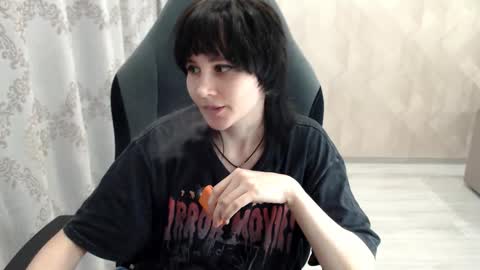 misty_dark online show from October 14, 9:32 am