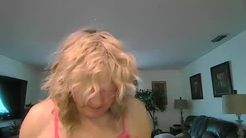 mistygoodslut online show from May 12, 11:51 am