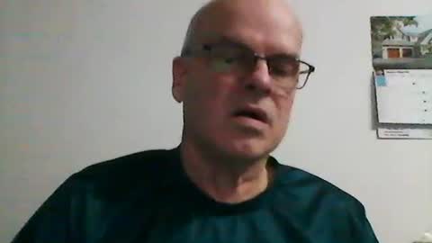 Snapshot of mitch463 chatting on April 15, 12:28 am mitch463 online show from April 15, 12:28 am