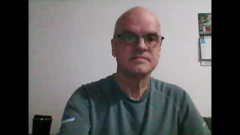 Snapshot of mitch463 chatting on April 20, 11:17 pm mitch463 online show from April 20, 11:17 pm