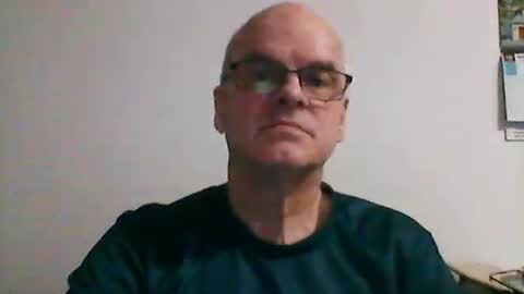 Snapshot of mitch463 chatting on May 1, 11:09 pm mitch463 online show from May 1, 11:09 pm