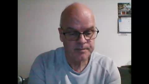 Snapshot of mitch463 chatting on May 26, 11:12 pm mitch463 online show from May 26, 11:12 pm
