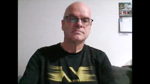 Snapshot of mitch463 chatting on May 27, 10:40 pm mitch463 online show from May 27, 10:40 pm