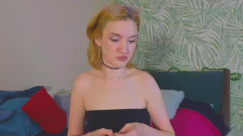 Snapshot of mitch911 chatting on September 15, 5:24 pm alice online show from September 15, 5:24 pm