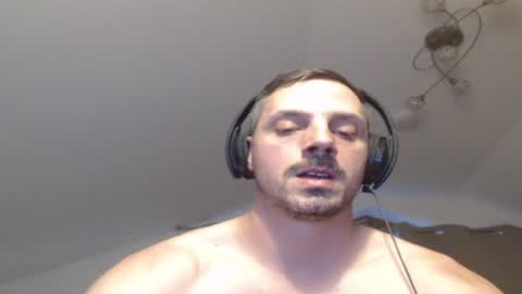Snapshot of mitsch01 chatting on July 12, 6:43 pm Mitsch online show from July 12, 6:43 pm