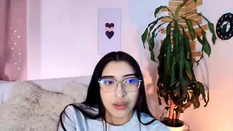 Snapshot of mitsuri_7777 chatting on October 5, 4:11 am Liaaaaaaaa online show from October 5, 4:11 am