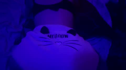 mixedchocolates69 online show from October 15, 6:08 pm