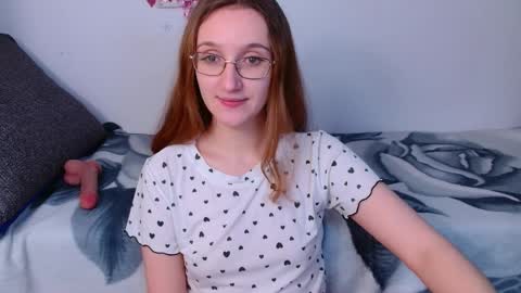 Snapshot of miya_here chatting on March 31, 4:29 pm Miya online show from March 31, 4:29 pm