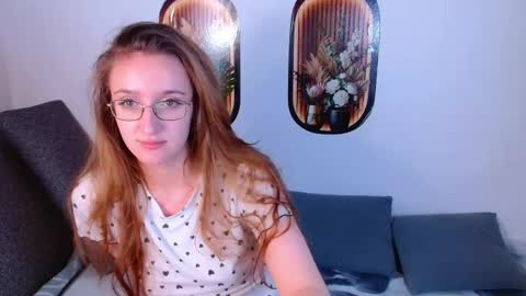 Snapshot of miya_here chatting on April 21, 4:45 pm Miya online show from April 21, 4:45 pm