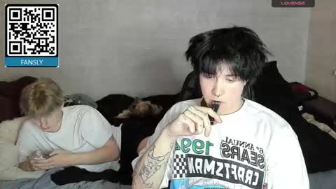 Snapshot of miya_meow_miku chatting on September 20, 6:31 pm MeowMiku online show from September 20, 6:31 pm