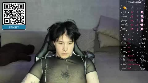 Snapshot of miya_meow_miku chatting on September 29, 6:13 pm MeowMiku online show from September 29, 6:13 pm