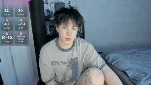 MeowMiku online show from March 2, 5:20 pm