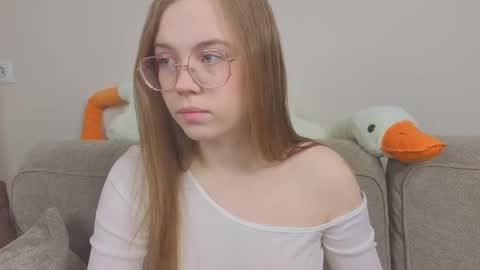 Miya online show from January 17, 1:32 am