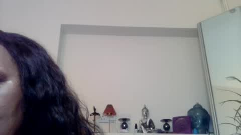 Ling Ling online show from June 20, 1:52 am