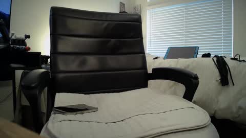 Snapshot of mja30 chatting on September 29, 10:03 pm Joshua Oaks online show from September 29, 10:03 pm