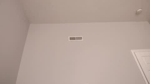 Snapshot of mjscinta223290 chatting on March 5, 5:50 pm mjscinta223290 online show from March 5, 5:50 pm