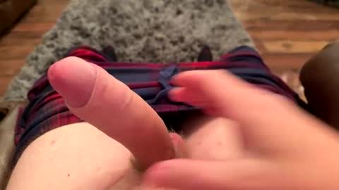 Snapshot of mmcefc chatting on September 15, 10:43 pm Cock 4 U online show from September 15, 10:43 pm