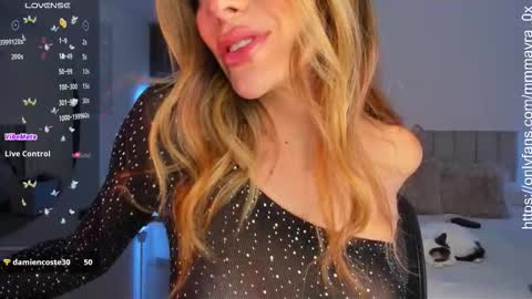 MAYRA   online show from November 7, 11:05 pm