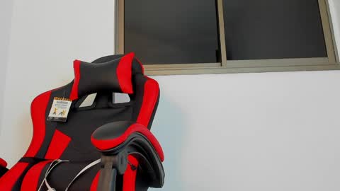 mnell28 online show from April 8, 9:09 am