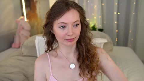 moan_elisa online show from June 20, 5:10 am