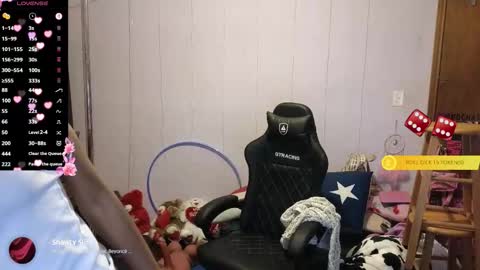 Snapshot of mocha_ chatting on March 1, 1:07 am MOCHA JAMES THE NPC online show from March 1, 1:07 am