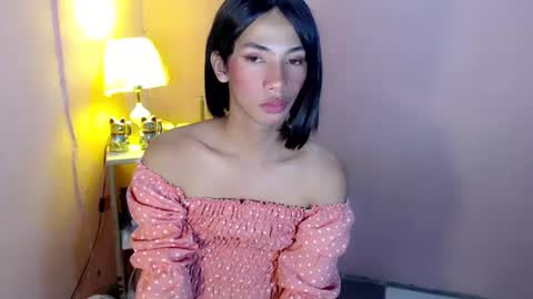 Snapshot of mocha_locca chatting on January 8, 4:54 pm Mocha Locca online show from January 8, 4:54 pm