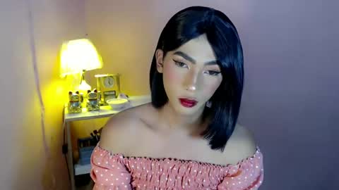 Snapshot of mocha_locca chatting on January 22, 4:02 pm Mocha Locca online show from January 22, 4:02 pm