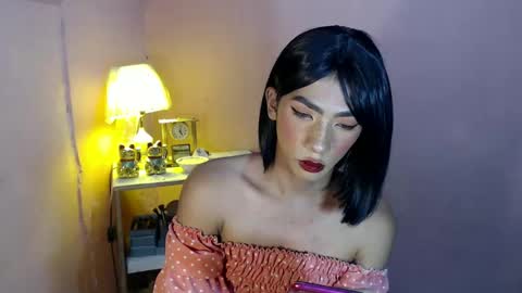 Snapshot of mocha_locca chatting on January 22, 10:05 pm Mocha Locca online show from January 22, 10:05 pm
