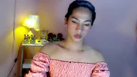 Snapshot of mocha_locca chatting on February 26, 5:07 pm Mocha Locca online show from February 26, 5:07 pm