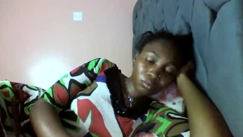 mochakei online show from October 4, 6:50 pm