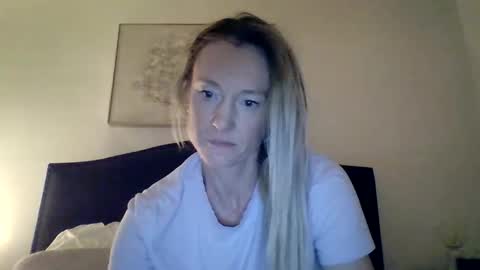 mockingbirds91 online show from May 12, 4:31 am