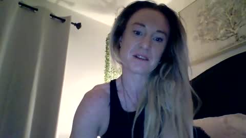 mockingbirds91 online show from July 7, 4:48 am