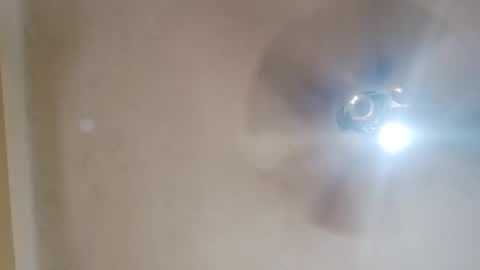 Snapshot of modelo_web18 chatting on November 16, 1:39 pm camilo online show from November 16, 1:39 pm