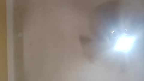 Snapshot of modelo_web18 chatting on February 16, 7:32 pm camilo online show from February 16, 7:32 pm